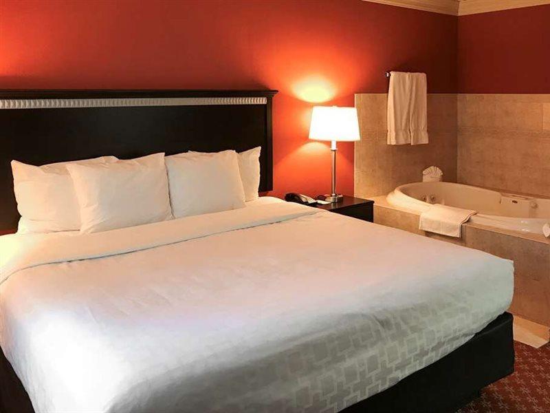 Clarion Hotel&Conference Center Toms River Buitenkant foto