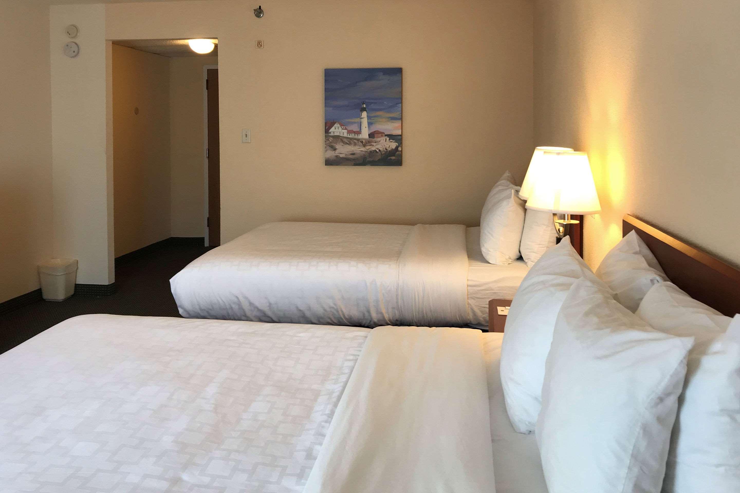 Clarion Hotel&Conference Center Toms River Buitenkant foto