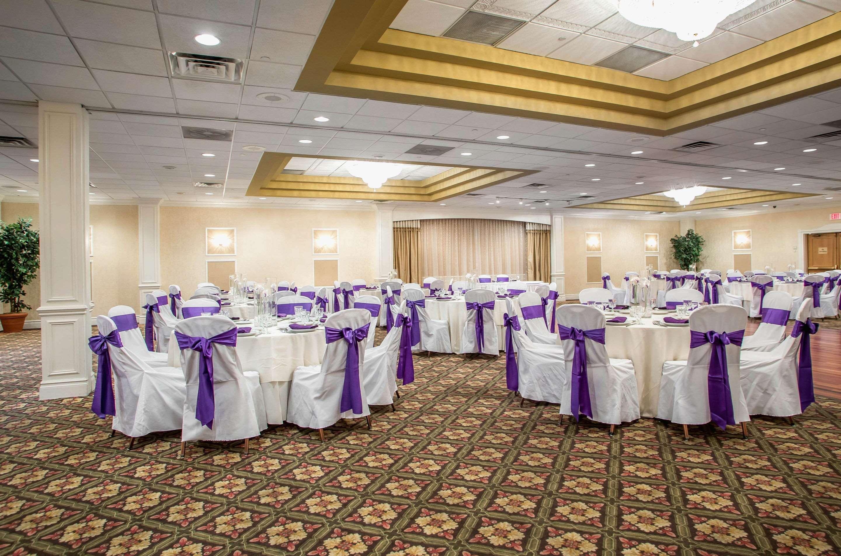 Clarion Hotel&Conference Center Toms River Buitenkant foto