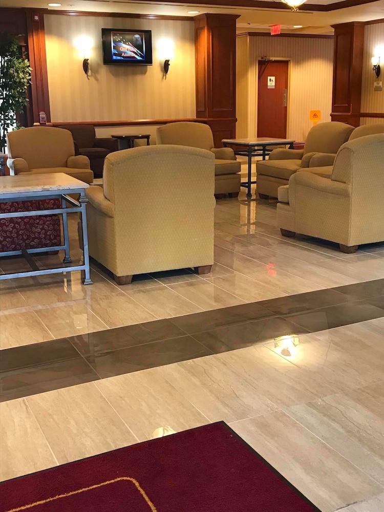 Clarion Hotel&Conference Center Toms River Buitenkant foto